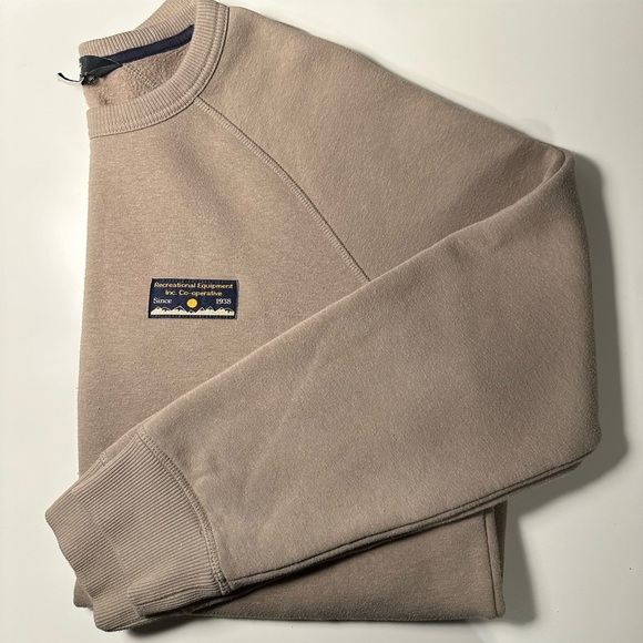 REI Coop Tan Crewneck - Picture 1 of 3